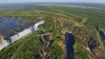 Виктория.