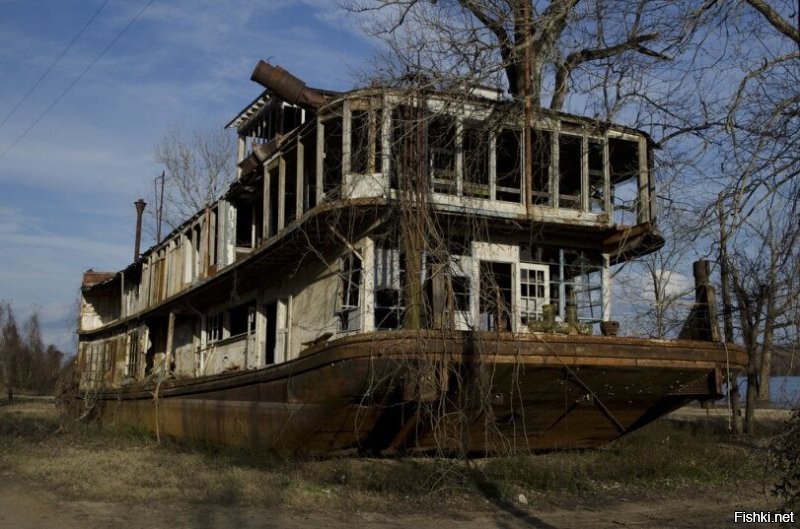 А нехило тебе Ханурик на паруса накидывает.