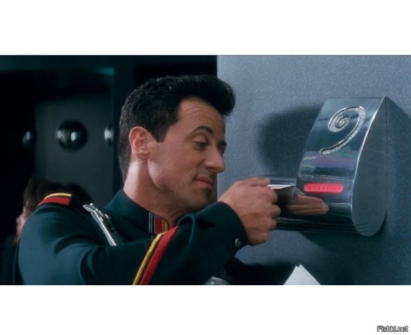 Китаец заморозил больную раком жену до&nbsp;создания вакцины и начал жить с&nbsp;другой