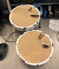 ..тут, вроде, чей-то зуб ))