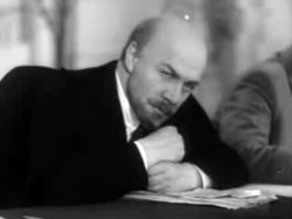 "Штрихи к портрету В. И. Ленина" (1967-1970) Очень неплохо сыграл.