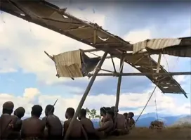 И так везде, откуда уходят белые люди.