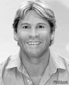 еще большая ошибка лезть к этим животным, пытаться силком их втянуть в свою жизнь , напрочь забывая о том , что изначально эти животные дикие.
Вот еще один дурачек из этой серии :