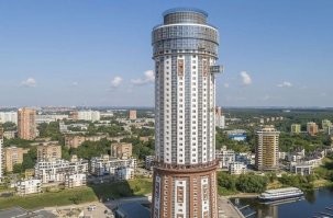 Прыщ на башне в Химках...