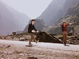 Дэньги давай! Давай дэньги!