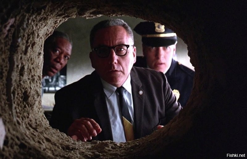 А дальше то что? Когда бытылка шампанского со свистом будет пролетать?