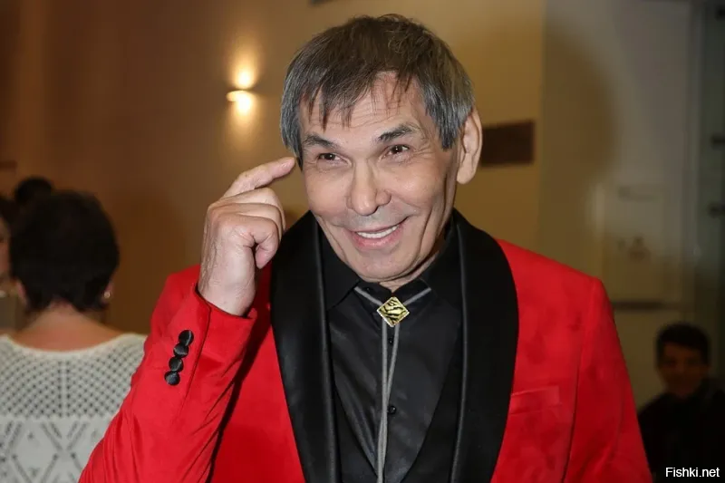 Почему уксус в СССР хранили в треугольных бутылках и как это спасало жизни?