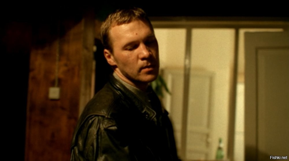 Обещали место в аду: модель, которую отвергла церковь, стала миллионершей