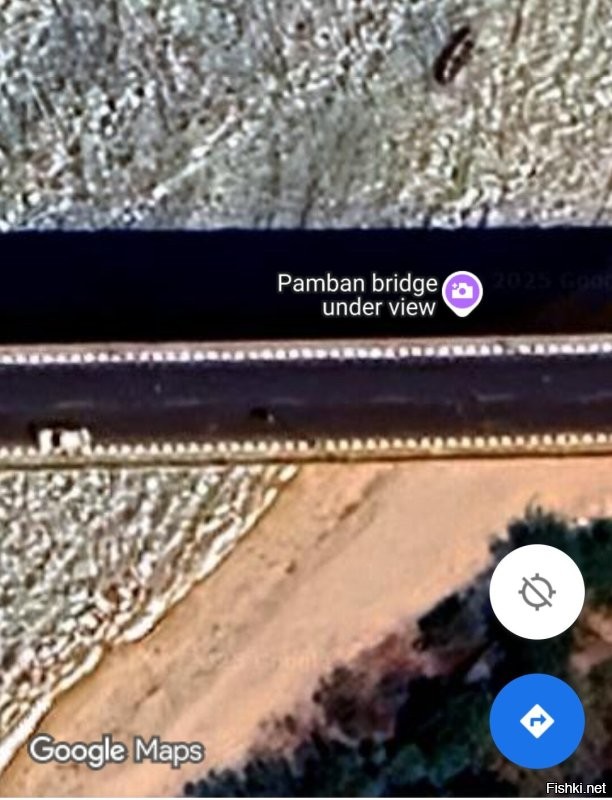 Если что, туда нормальная дорога есть, по тому новому мосту.