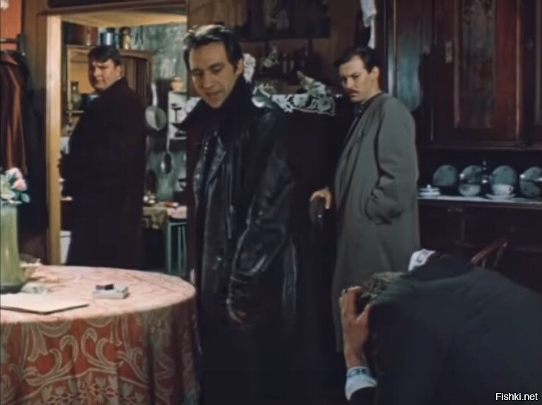 Будь ты проклят гад, ты всех нас опозорил