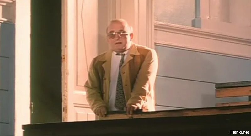 "Потом   в армию. Годы у вас подходящие." (с)