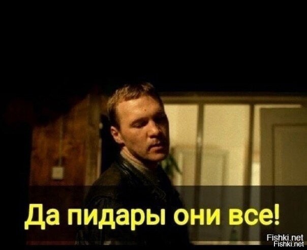 "Обрати внимание на Париж": в сети раскритиковали Макрона, заявившего, что в России нет социальной политики