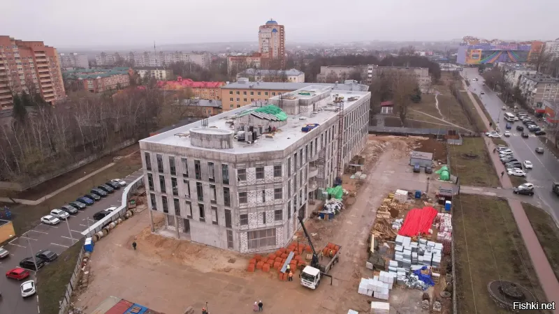 Например в Чехове достраивают новую детскую поликлинику!!!

Либералы могут скакать