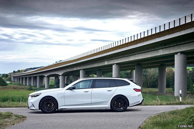 Это железо в руках обезьяны . Я могу тебе свою дать и потом страховку получу :) у меня ракета слегка сильней разгоняется .