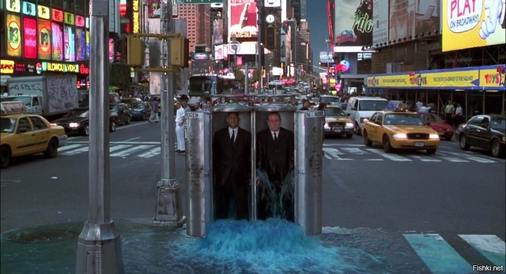 Что общего у дверей корабля «Энтерпрайз» и туалета российского поезда?