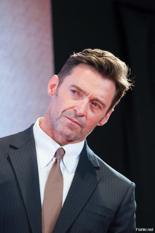 Необычный питомец: мужчина живёт бок о бок с росомахой