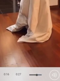 Не, видно как пятки мелькают.