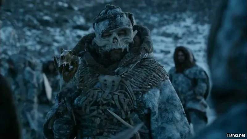 Не прав он ... Антарктида не край Земли а стена .. а за ней одичалые живут ... я документалку смотрел .. вот и фото есть