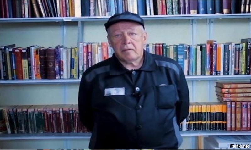 30 снимков знаменитостей из полицейского участка