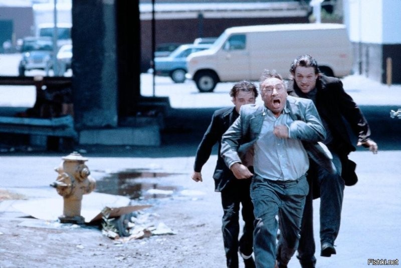 "Жизнь дерьмо".