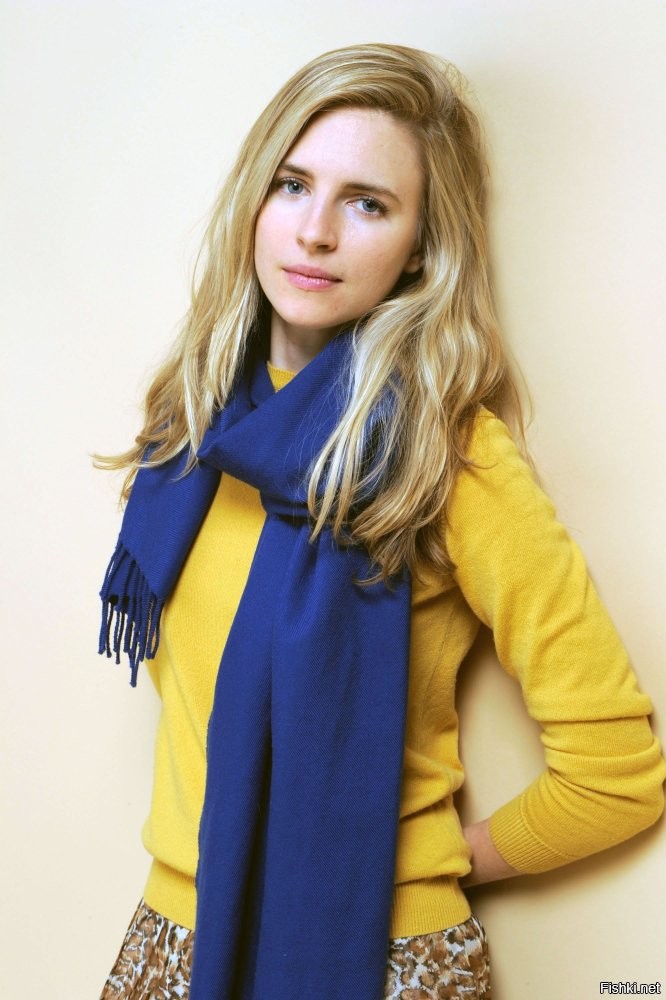 На вкус и цвет все фломастеры разные.
Мне например прям очень нравятся Ребекка Фергюсон и Брит Марлинг.