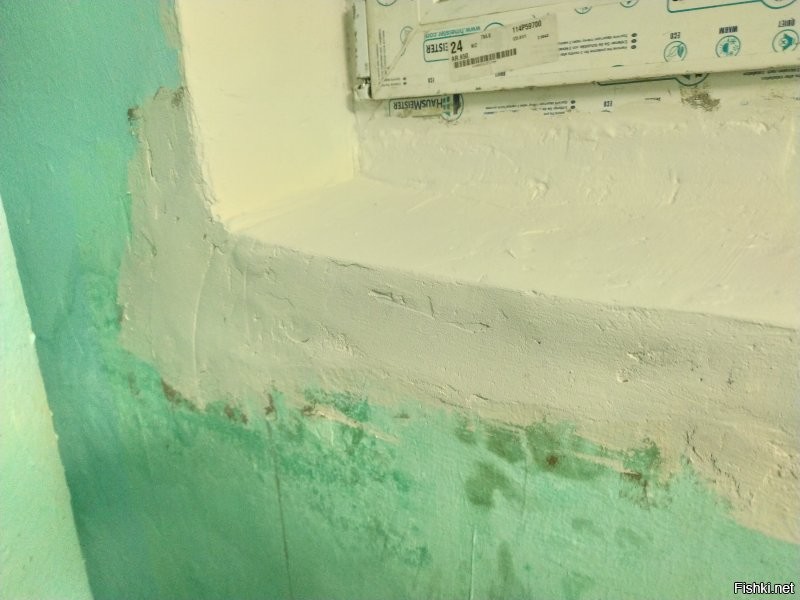 А это Капремонт г.Москва, р-н Марьина роща, ул. Октябрьская. дом 89. Отделка откосов иностранными спецами. ФКР..... Не стыдно?