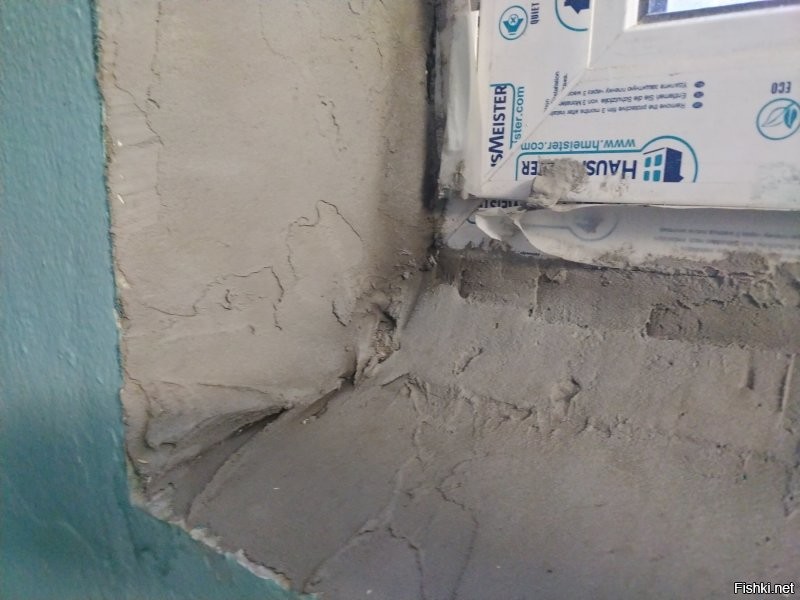 А это Капремонт г.Москва, р-н Марьина роща, ул. Октябрьская. дом 89. Отделка откосов иностранными спецами. ФКР..... Не стыдно?