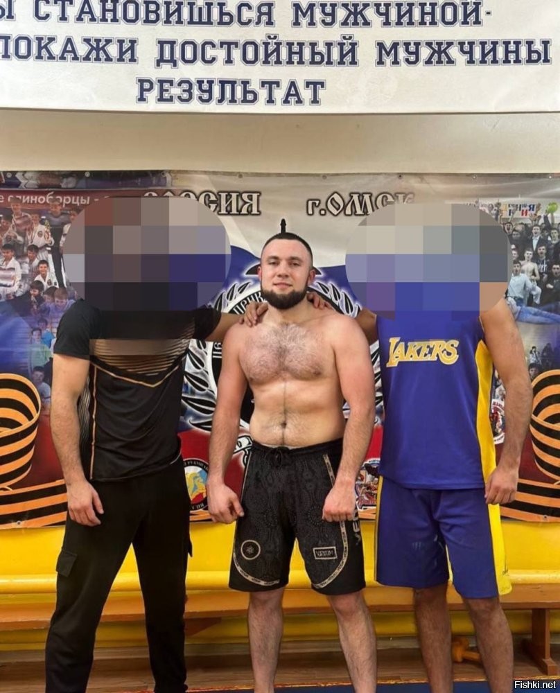 "Андрей отрицает...."
Андрей?... АНДРЕЙ?!!! 
Бл... Я думал Махмуд какой-нибудь... пока имя не прочитал... под горца парень решил закосить