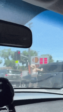 Это по 5 с копейками баксов, за галлон, бенз. у них?!! Дороговато