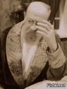 Просто получил трындюлей, не смертельно! Понятно, что ремня нужно давать дома, но чтобы искала полиция, писать, что мама "накинулась"....