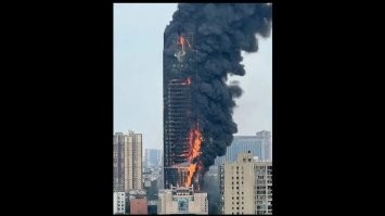 всё медленно, но горит зато быстро. Несколько минут. China Telecom