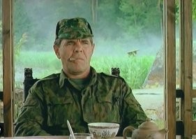 - Он же фин! 
- Кто фин? 
- Я!