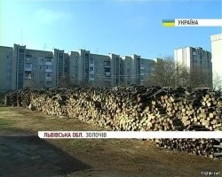 Лишь о политике , но и не только о ней