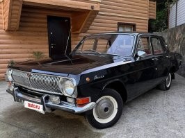 У меня всегда машина "Волга" оссоциируется только с этим: