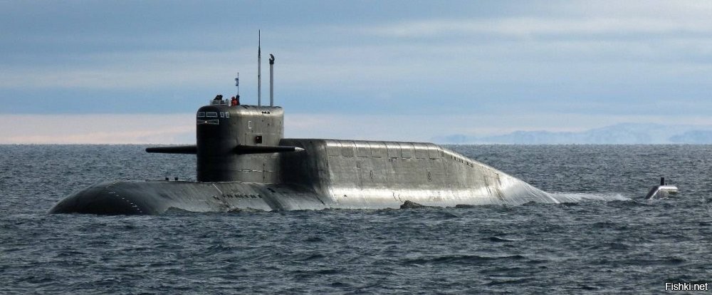 БС-64, спецназначения.
667 БДРМ имеет гаргрот характерный за рубкой, где МБР располагаются