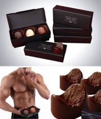 Спасибо, но вам нужнее. Это очень заметно. Вот вам ещё для комплекта. Может поможет. Смотрите какой там сладенький.