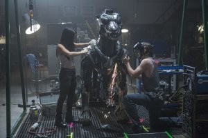 В Китае робособак превратили в средство передвижения для детей