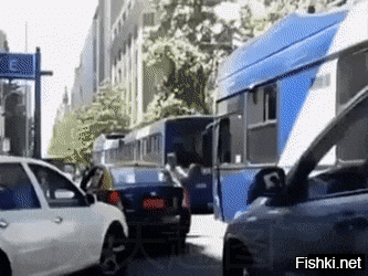 Стоило кулаками махать?