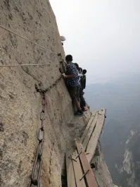 А если встречный?