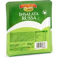 ГАСТРОНОМИЧЕСКИЙ ПРОДУКТ НА ОСНОВЕ СМЕСИ ВАРЕНЫХ ОВОЩЕЙ И МАЙОНЕЗА.
Ингредиенты: овощи в разной пропорции - 63% (картофель, морковь, горошек), майонез - 37% (вода, подсолнечное масло, яйца кур, выращенных в домашних условиях, 3% в готовом продукте), модифицированный крахмал, винный уксус, сахар, соль, ГОРЧИЦА (вода, семена горчицы, спиртовой уксус, соль, сахар, куркума, специи, карамельный сахарный сироп), лимонный сок (концентрированный лимонный сок, консервант: Е224), загуститель: Е415; консервант: Е200].
Может содержать следы ЗЛАКОВ, СОДЕРЖАЩИХ ГЛЮТЕН, ОРЕХОВ, АРАХИСА, ЛЮПИНА, МОЛОКА, РЫБЫ, РАКООБРАЗНЫХ, МОЛЛЮСКОВ, СЕЛЬДЕРЕЯ, СЕМЯН КУНЖУТА, СОИ и СУЛЬФИТОВ. 
Перед употреблением: см. верхнюю часть упаковки. Храните в холодильнике при температуре от 0 C до +4 C. После вскрытия храните в холодильнике и употребляйте в течение 24 часов.