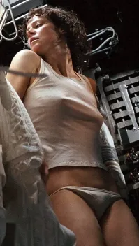 ну и зря, в молодости они были очень даже )))