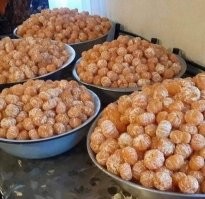 Пока всё не съешь, новый год не наступит!