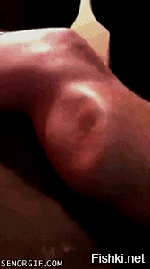 Тоже бывают такие судороги. 
И, главное, именно по ночам, когда спишь. Вот так среди ночи сведёт, сначала с судорогой борешься, потом - с бессонницей, а через пару часов - с будильником.