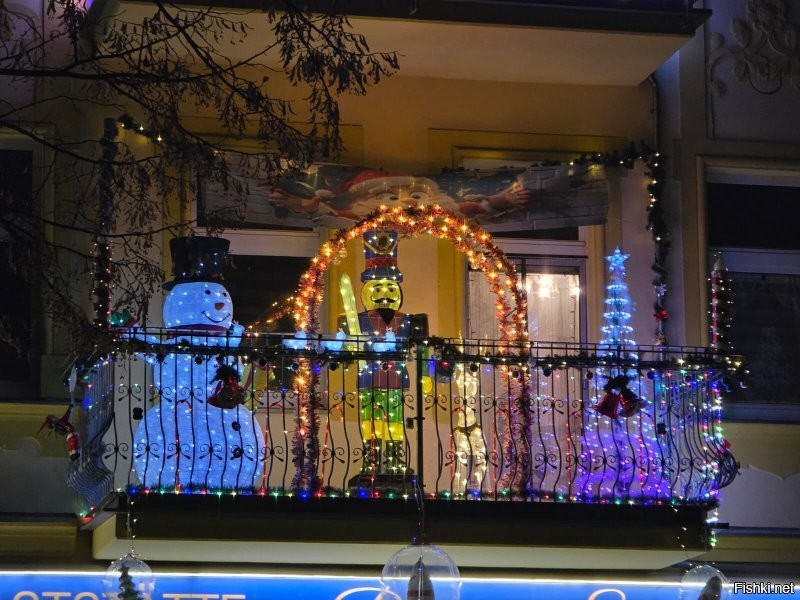 Добавлю своих балконов