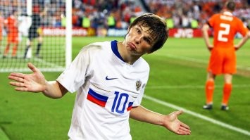 Тысячи жителей Нью-Йорка пришли к Бруклинскому мосту ради салюта, но в полночь ничего не произошло