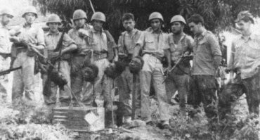 ну да, французы такие зверства в Африке не делали, машины не сжигали, цивилизованный народ