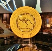 Беларусь выпустила монету-гигант: 1,5 кг серебра за номинал 1000 рублей