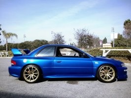 Да, но нет)) дверей много))