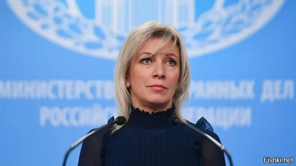 РИА Новости. Москва расценит появление на Украине западных военных как интервенцию, заявила официальный представитель МИД Мария Захарова, комментируя новую декларацию «коалиции желающих».

«Размещение на территории Украины воинских подразделений, военных объектов, складов и иной инфраструктуры западных стран будет квалифицироваться как иностранная интервенция, несущая прямую угрозу безопасности не только России, но и других стран Европы. Все такие подразделения и объекты будут рассматриваться в качестве законных боевых целей»,   привели ее слова на сайте ведомства.

Захарова подчеркнула, что этот документ нацелен на продолжение милитаризации Украины, эскалацию и разрастание боевых действий. Завершение конфликта возможно после устранения его первопричин, возвращения соседней страны к внеблоковому статусу и признания территориальных реалий.

Официальный представитель МИД добавила, что эти цели будут достигнуты либо дипломатическим путем, либо в рамках спецоперации.