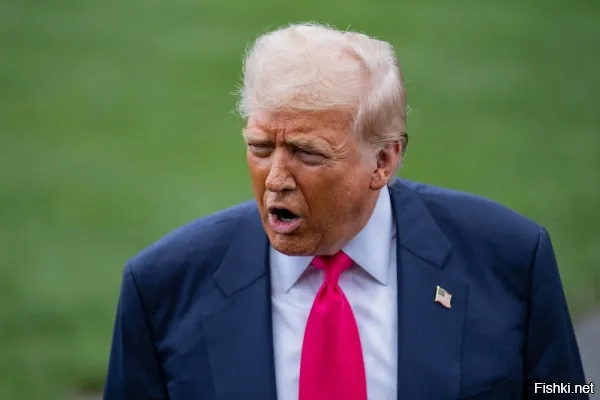 Трамп заявил, что Куба «висит на волоске»



Вашингтон, 09 января, 00:14 - «Висящая на волоске» Куба оказалась в «большой беде», заявил президент США Дональд Трамп в эфире Salem News Channel.

«Куба висит на волоске. Куба в большой беде»,   сказал он. Трамп также отметил, что Куба получила все деньги «за защиту», назвав кубинцев «жесткими и сильными людьми». Кроме того, Трамп упомянул госсекретаря США Марко Рубио, указав на его кубинское происхождение. Родители Рубио были кубинскими иммигрантами.

«В Марко [Рубио] есть немного кубинской крови. Думаю, Марко неплохо справляется со своей работой»,   добавил республиканец.



Ранее Трамп заявил, что Куба «вот-вот падет». У страны, по словам американского лидера, на данным момент нет никаких доходов, тогда как в прошлом Гавана получала их от венесуэльской нефти. Трамп также отметил ранее, что Куба находится в плачевном состоянии и «чувствует себя не очень хорошо».

Рубио, в свою очередь, заявлял, что кубинское правительство представляет собой огромную проблему. «Я думаю, у них большие проблемы»,   говорил он.
  

Руки прочь от Кубы! Viva La Kuba!